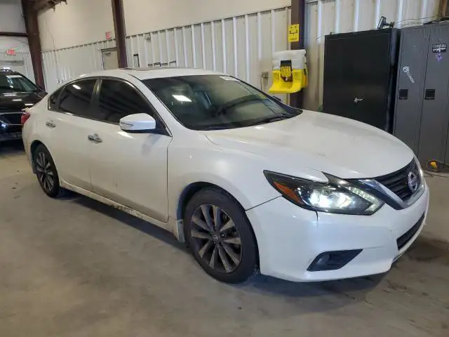 Nissan Altima SL 2017 1N4AL3AP8HC235951