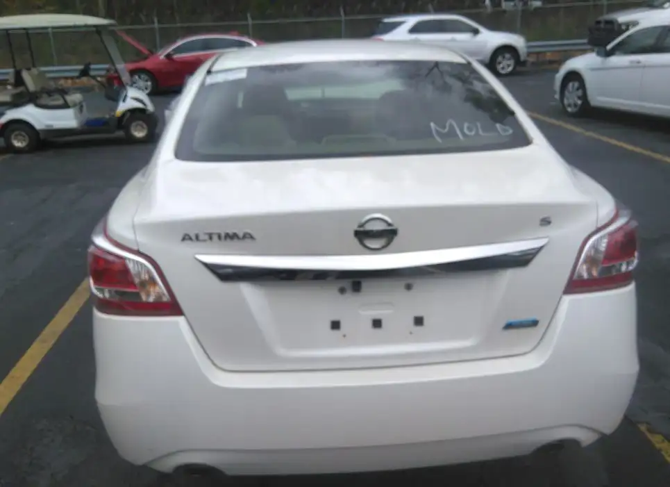 Nissan Altima 2013 1N4AL3AP3DC278409