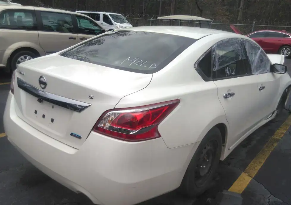 Nissan Altima 2013 1N4AL3AP3DC278409