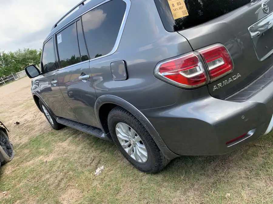 Nissan Armada 2018 SV JN8AY2NC7J9550180